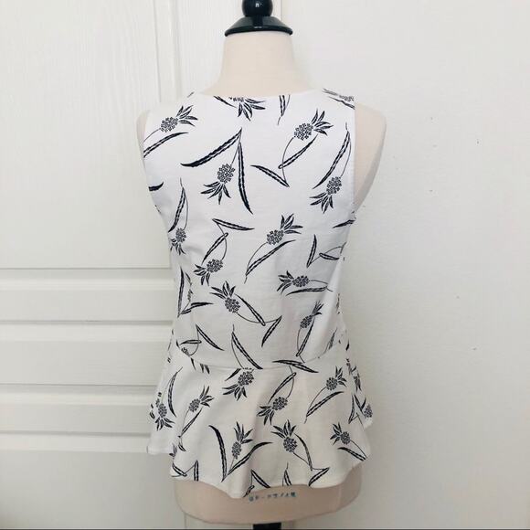 Ann Taylor pineapple peplum shell sleeveless tank - Picture 5 of 7